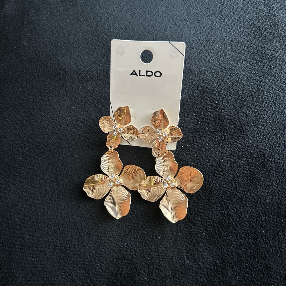 gold earrings from aldo. never worn!